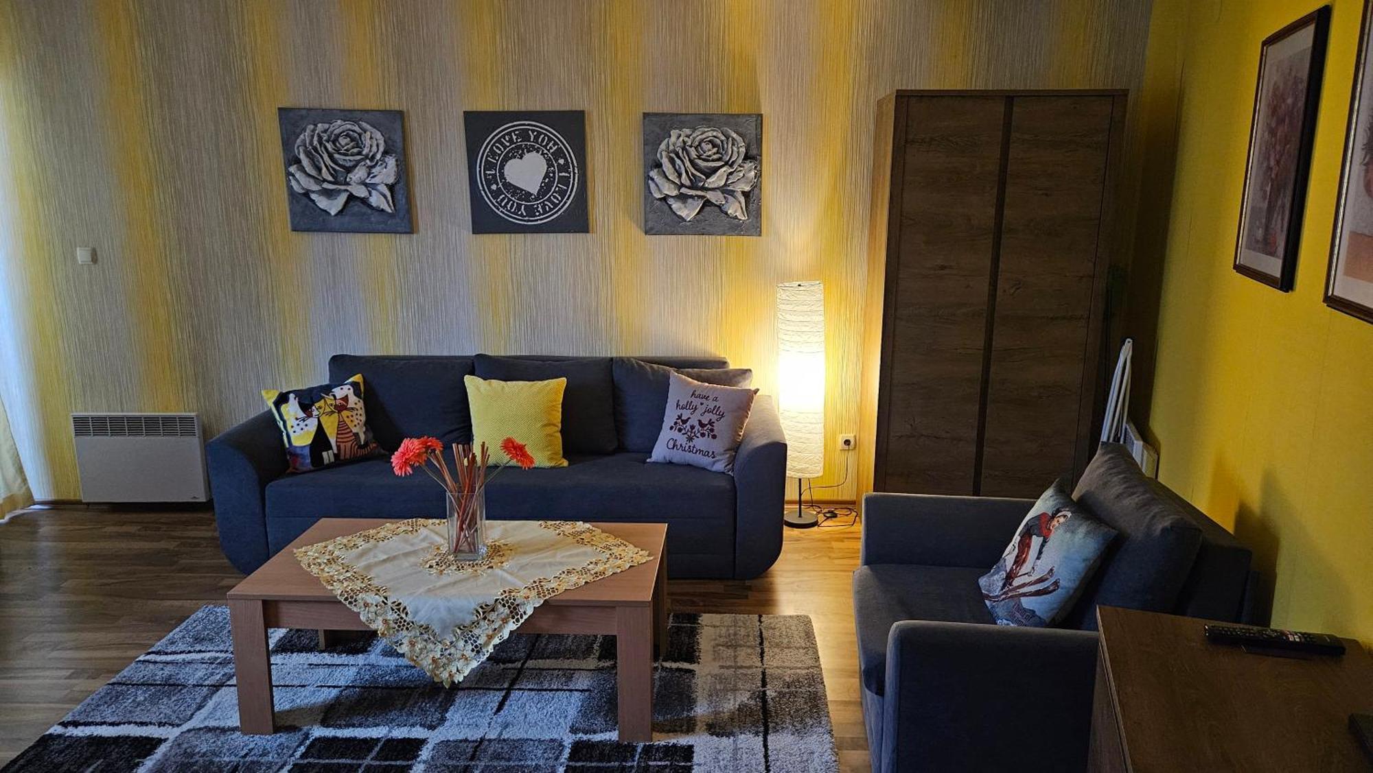 Ramada 2 Boutique Apartment Near Ski Road Банско Екстериор снимка