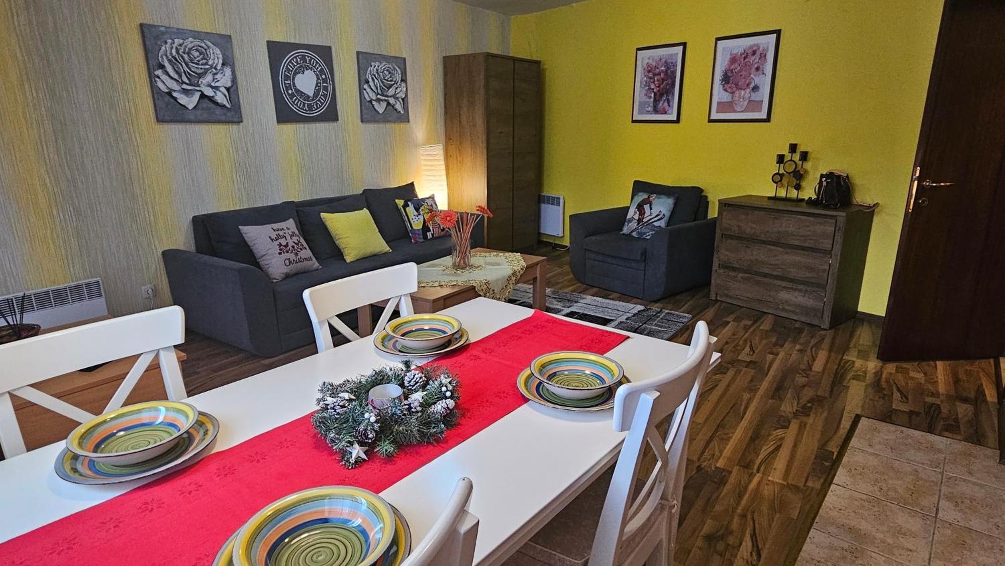Ramada 2 Boutique Apartment Near Ski Road Банско Екстериор снимка